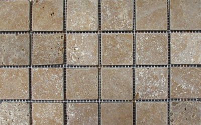 Mosaiknetz Travertinfliesen antik getrommelt